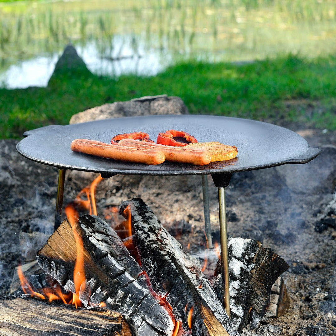 Rosenstein & Söhne Feuerschale Grillplatte: 2er Pack Grillschale aus emailliertem Gusseisen, Ø 45 cm