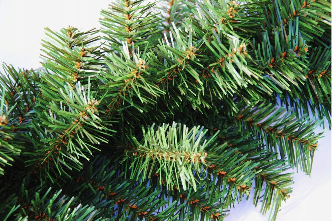 georadian.com Dekorative Weihnachtsgirlande Künstliche Tannengirlande in Grün/Weiss 3m / 6m / 9m Wei