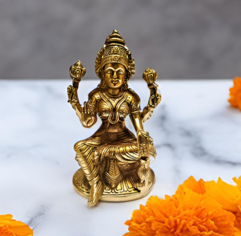 Purpledip Brass Idol Ma Lakshmi, Hindu Goddess of Prosperity &Wealth: Collectible Statue (11568)