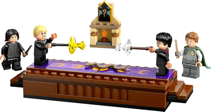 LEGO Harry Potter Schloss Hogwarts: Duellierclub, Bauset mit 4 Minifiguren inkl. Draco Malfoy, Gilde