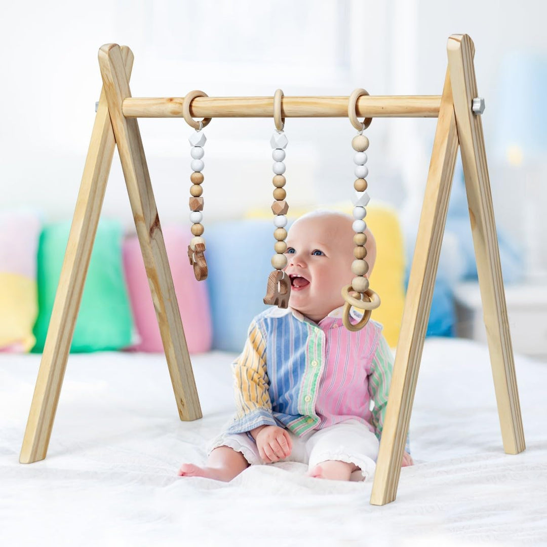 LIFEZEAL Spieltrapez, Spielbogen Baby Holz, Babyspielgerät mit 3 Spielzeugen, Holzspielzeug baby, Ba