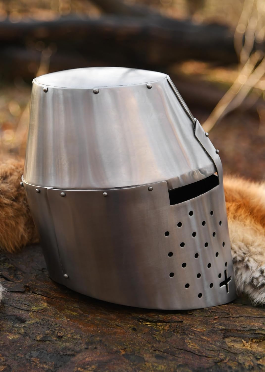 Battle-Merchant Grosser Helm Pembridge, um ca. 1370, 1,2mm Stahl - schaukampftauglich - Topfhelm - T