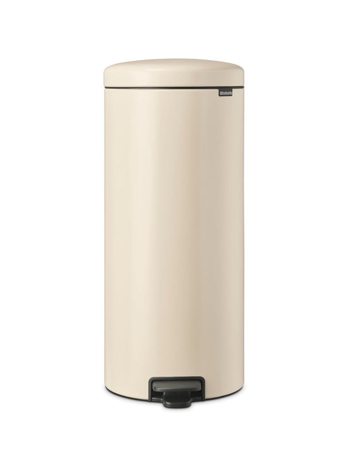 Brabantia - NewIcon Treteimer 30L - Grosse Abfalleimer für die Küche - Sanft Schliessender Deckel -