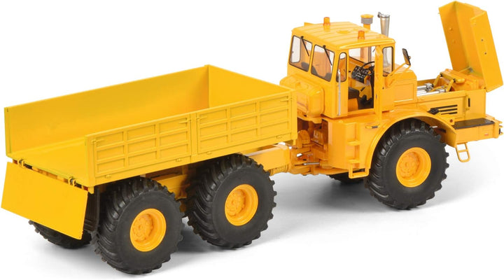 Schuco 450770800 Other License Kirovets K-700 T, Traktor mit Anhänger, Modellauto, 1:32, gelb