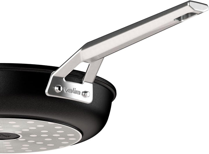 VALIRA Aire - Premium Bratpfanne 26 cm Aluminiumguss Hergestellt in Spain, geeignet für die Induktio
