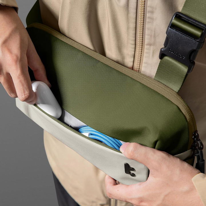 tomtoc Kompakt Sling Bag, 4L Minimalistisch Brusttasche Umhängetasche Schultertasche für Herren und