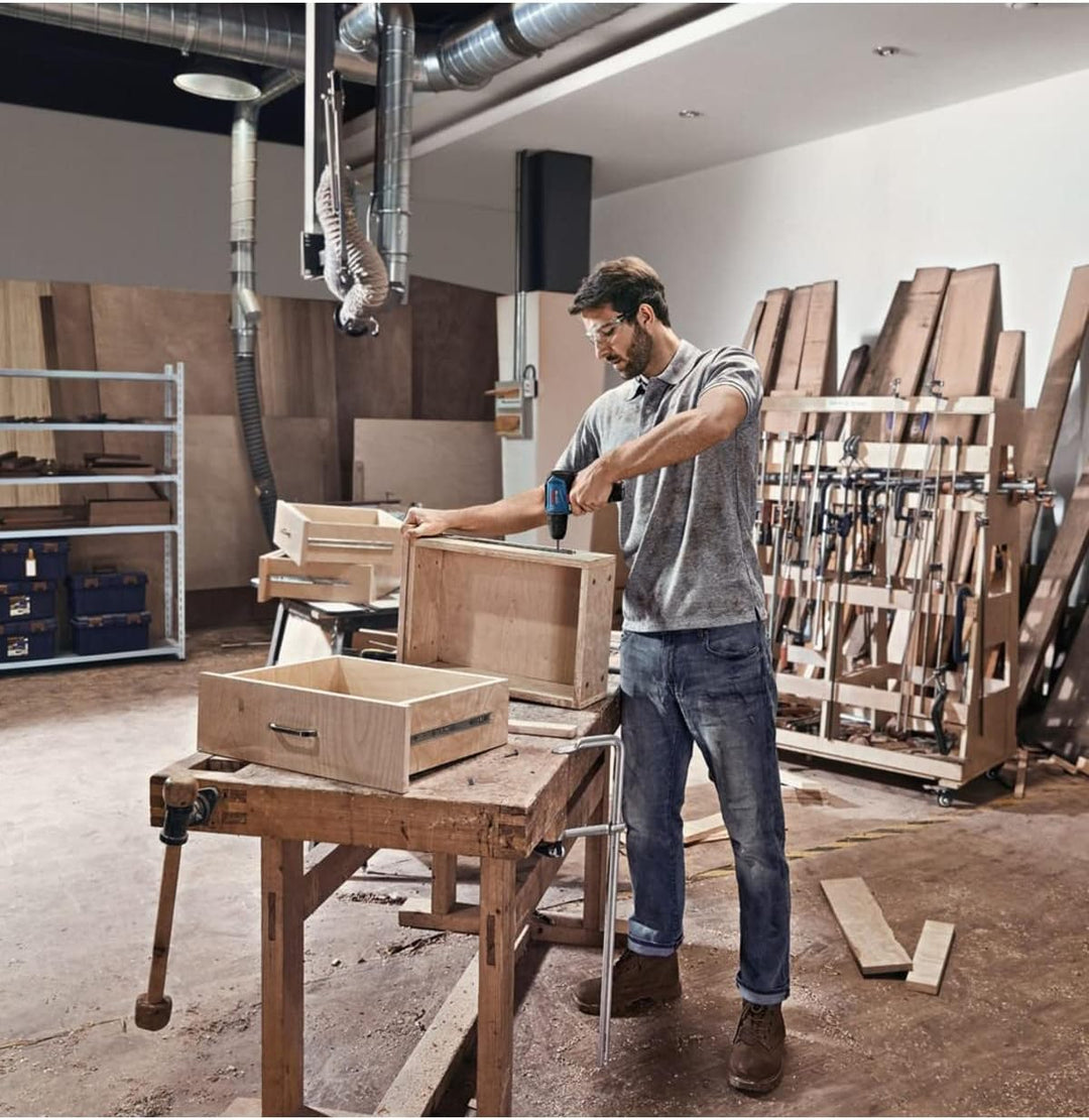 Bosch Professional System Akku Bohrschrauber GSR (max. Drehmoment 30 Nm, ohne Akkus und Ladegerät, i