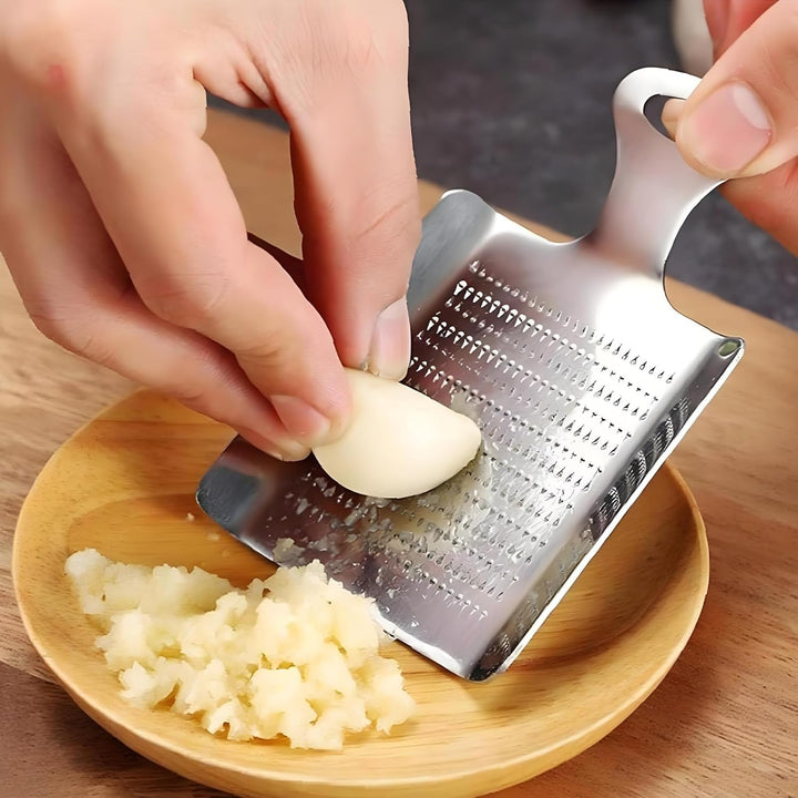 Edelstahl Ingwerreibe, Knoblauchreibe, Ingwer Knoblauch Wasabi-Reibe, Silber Crusher Knoblauchpresse