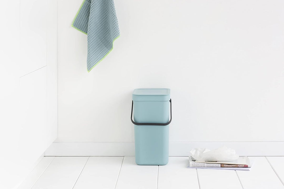 Brabantia Sort & Go Einbaubehälter, Plastik, Mint, 12L 12 Liter Mint, 12 Liter Mint