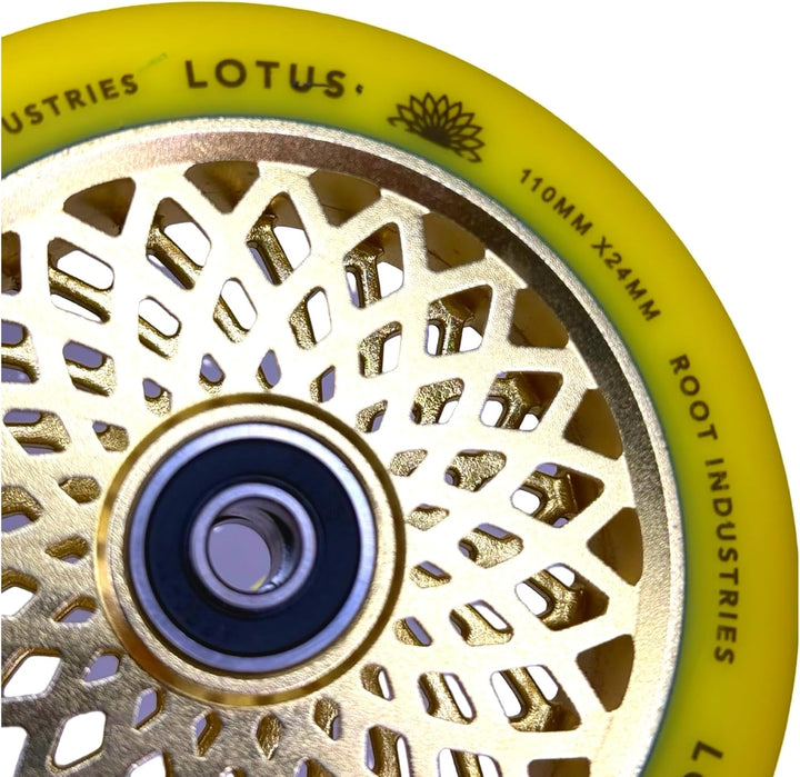 Root Industries Lotus Stunt-Scooter Rolle 110mm + Fantic26 Sticker (Radiant Gelb/Pu Gelb), Radiant G