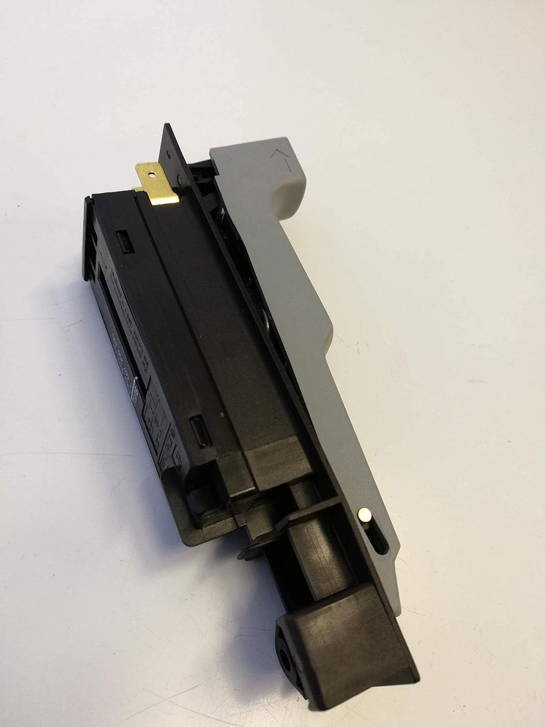 Bosch Schalter 1607200105 zu Winkelschleifer GWS PWS GNS BWS DC230