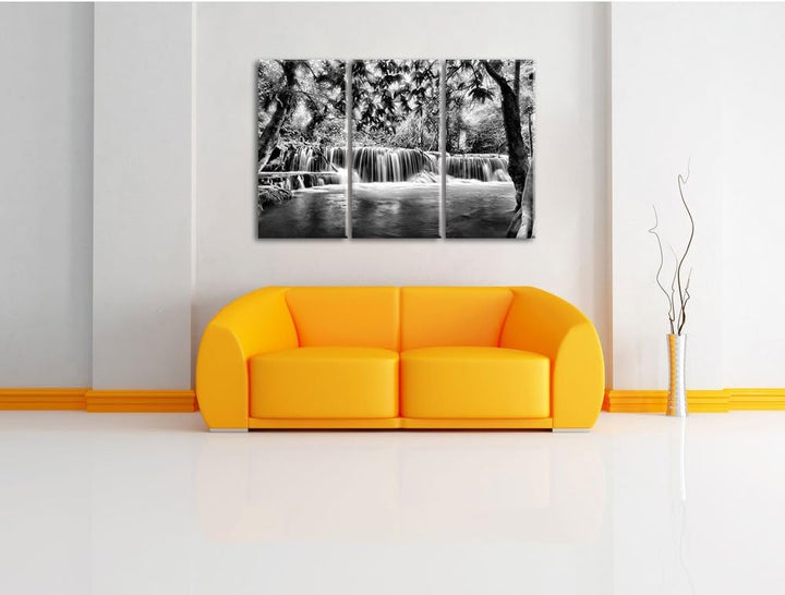 Pixxprint Monocrome, Kleiner Wasserfall im Dschungel 3-Teiler Leinwandbild 120x80 Bild auf Leinwand