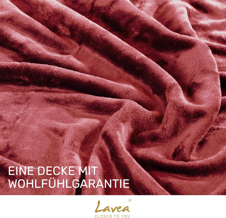 Lavea® Kuscheldecke 180x220 cm aus Mikrofaser – Flauschige Fleecedecke für Sofa und Bett, weiche Dec