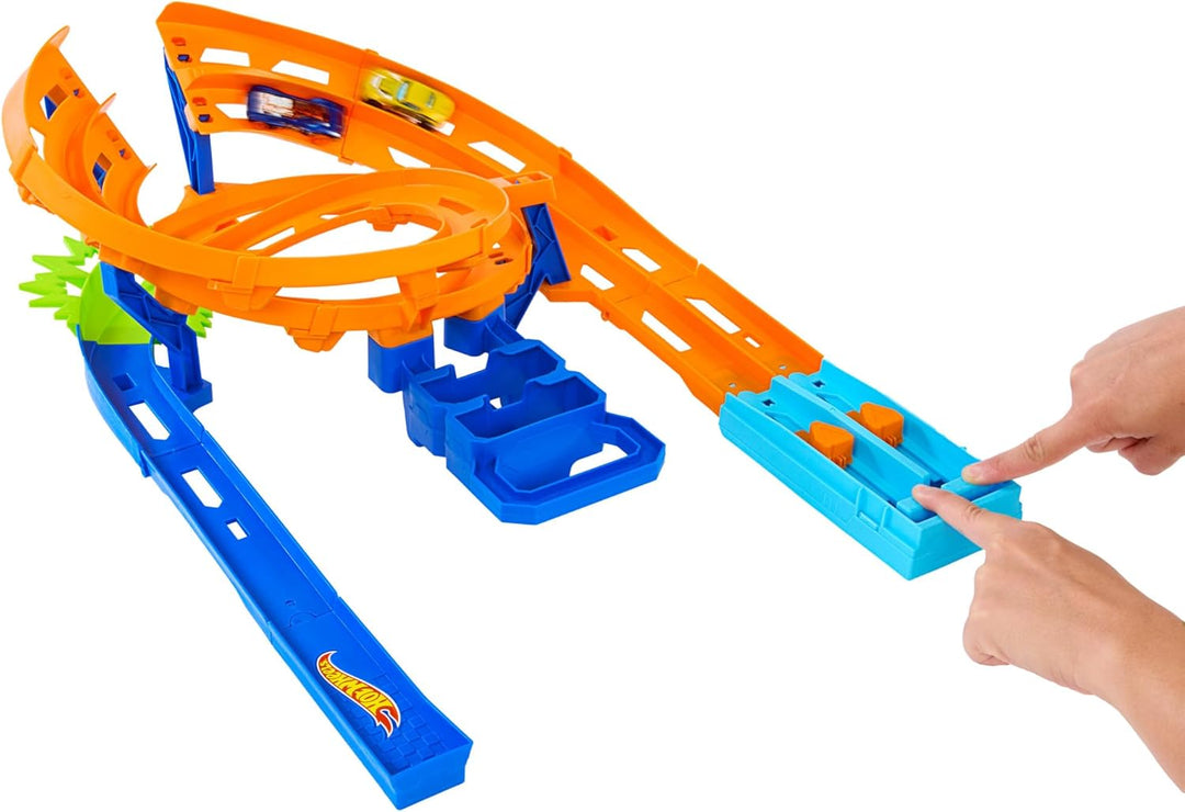 Hot Wheels Spielzeugauto-Trackset, Steilkurven-Rennstrecke, 2 Spielzeugautos im Massstab 1:64, einfa