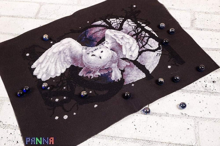 PANNA - Kreuzstich set - Weisse Eule - J-0359 - Sticken erwachsene - Aida Schwarz stoff - 27 x 36 cm