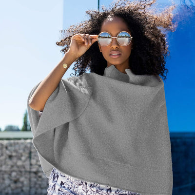 GIESSWEIN Merino Lambswool Poncho - Damen Feinstrick Überwurf aus Merinowolle, Wool Cape, Frauen Str