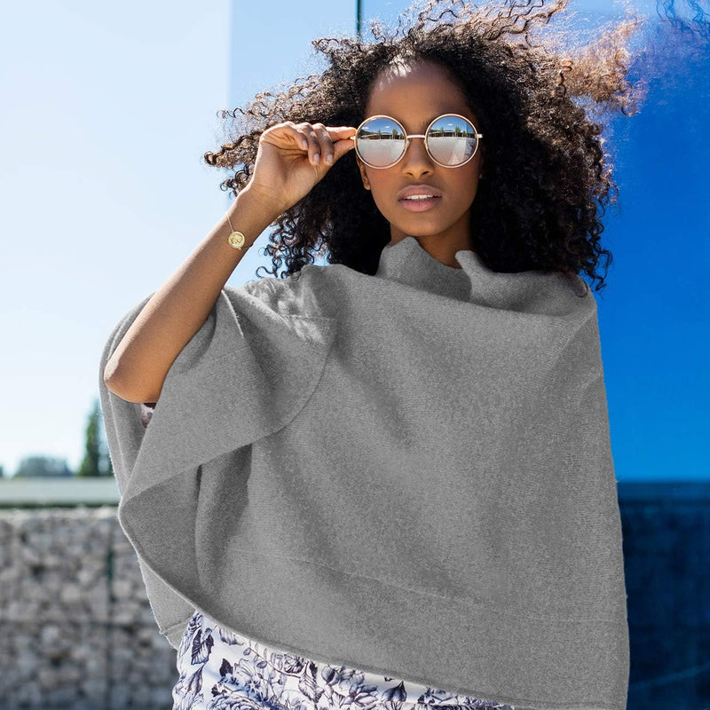 GIESSWEIN Merino Lambswool Poncho - Damen Feinstrick Überwurf aus Merinowolle, Wool Cape, Frauen Str