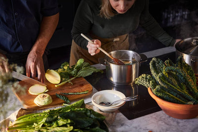 Fiskars Kasserolle, 3 l, Unbeschichtet, Für alle Kochfelder geeignet, Recycelter Edelstahl, All Stee