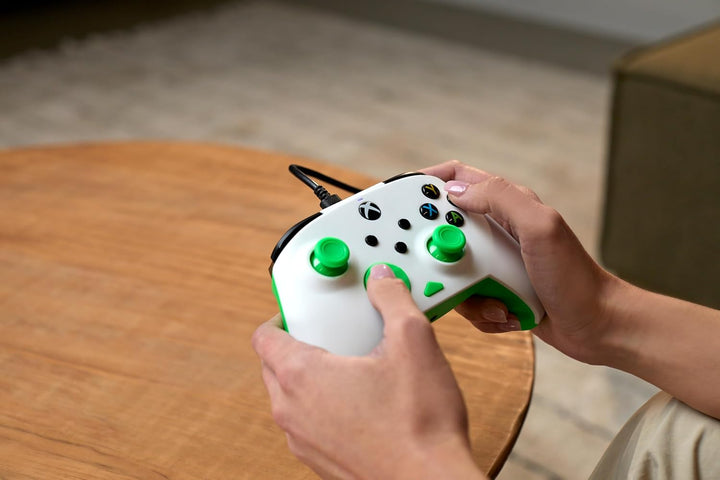 Turtle Beach Rematch Core Weiss/Grün Wired Gaming Controller – Lizenziert für Xbox Series X und S, X