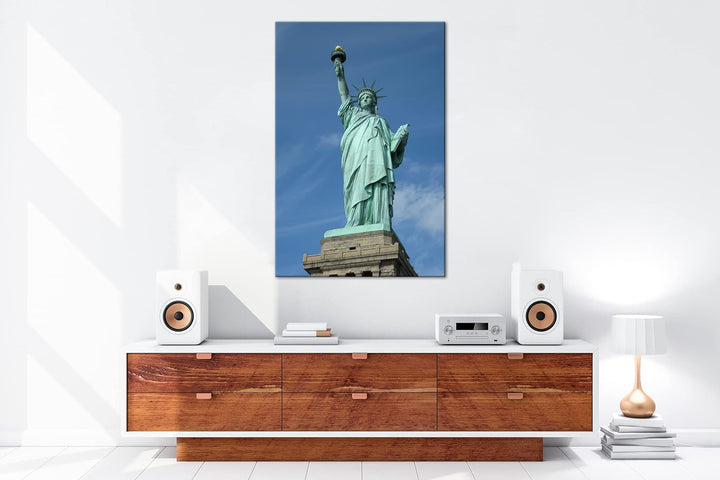 deyoli Die gigantische Freiheitsstatue im Format: 80x60 als Leinwandbild, Motiv fertig gerahmt auf E