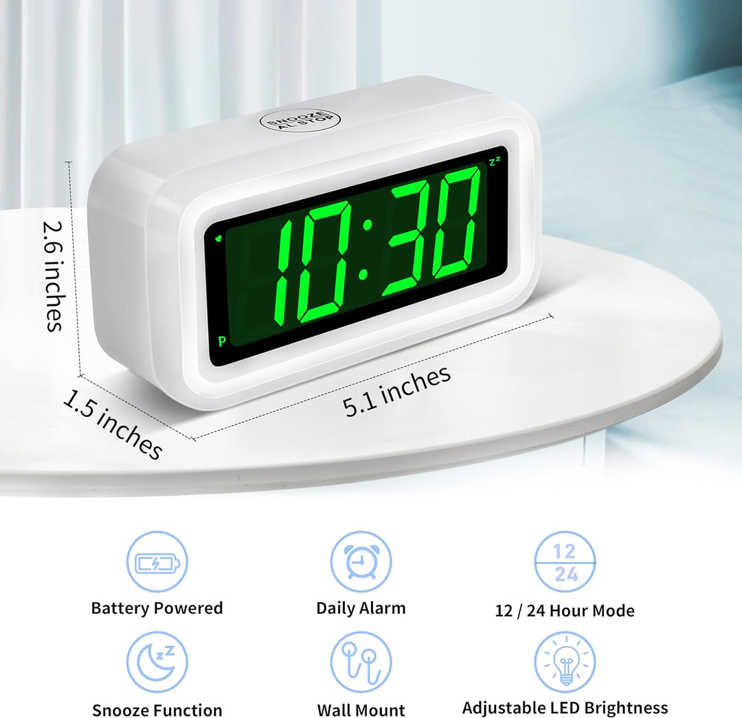 KWANWA Digitaler Wecker, LED Uhr Batteriebetrieben Tischuhr mit 3 Einstellbarer Helligkeit/Snooze/Oh
