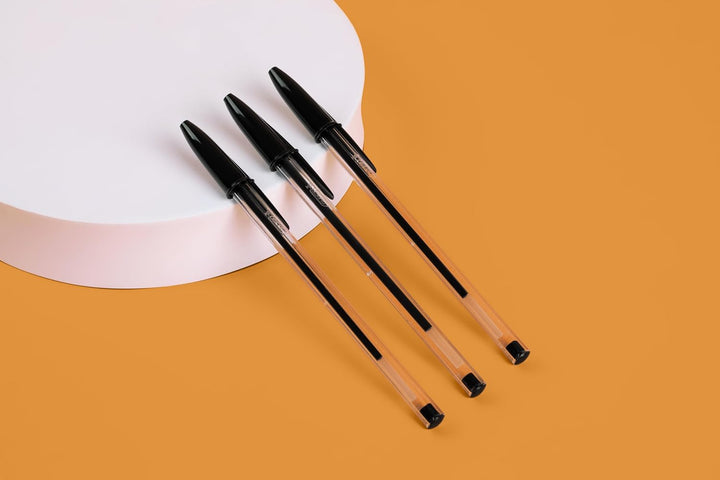 BIC Kugelschreiber Cristal Original, in Schwarz, Strichstärke 0,4 mm, 150er Pack, Ideal für das Büro