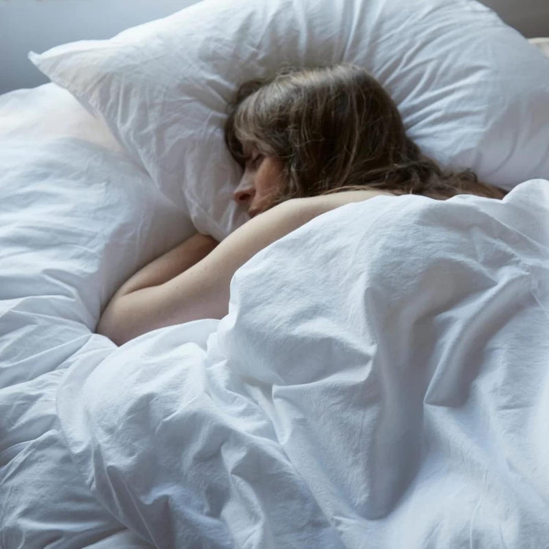 FOSSFLAKES Nordic Sleep by Kissen Mittel Hoch - Komfortkissen für Seitenschläferkissen, Nackenstützk