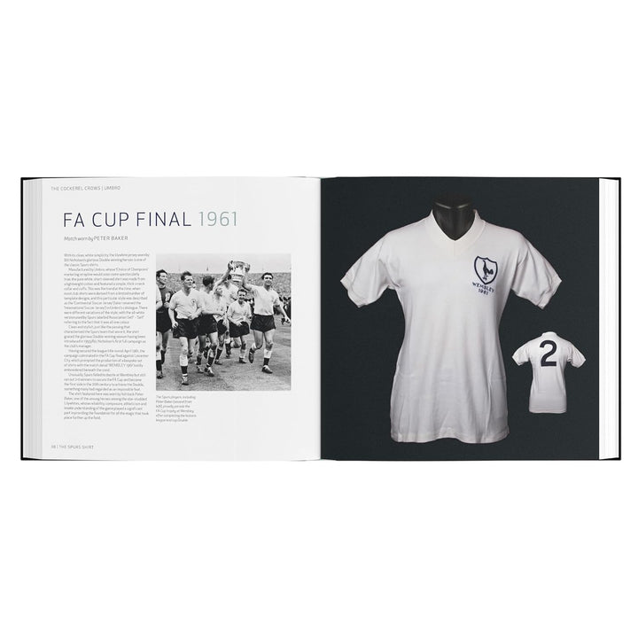 The Spurs Shirt: The Official History of the Tottenham Hotspur Jersey, Gebundenes Buch