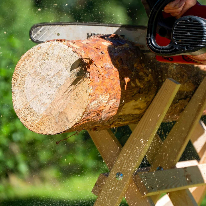 dobar® green label 56080FSCe Sägebock klappbar | Sägehilfe Massivholz | Sägegestell für Kaminholz |