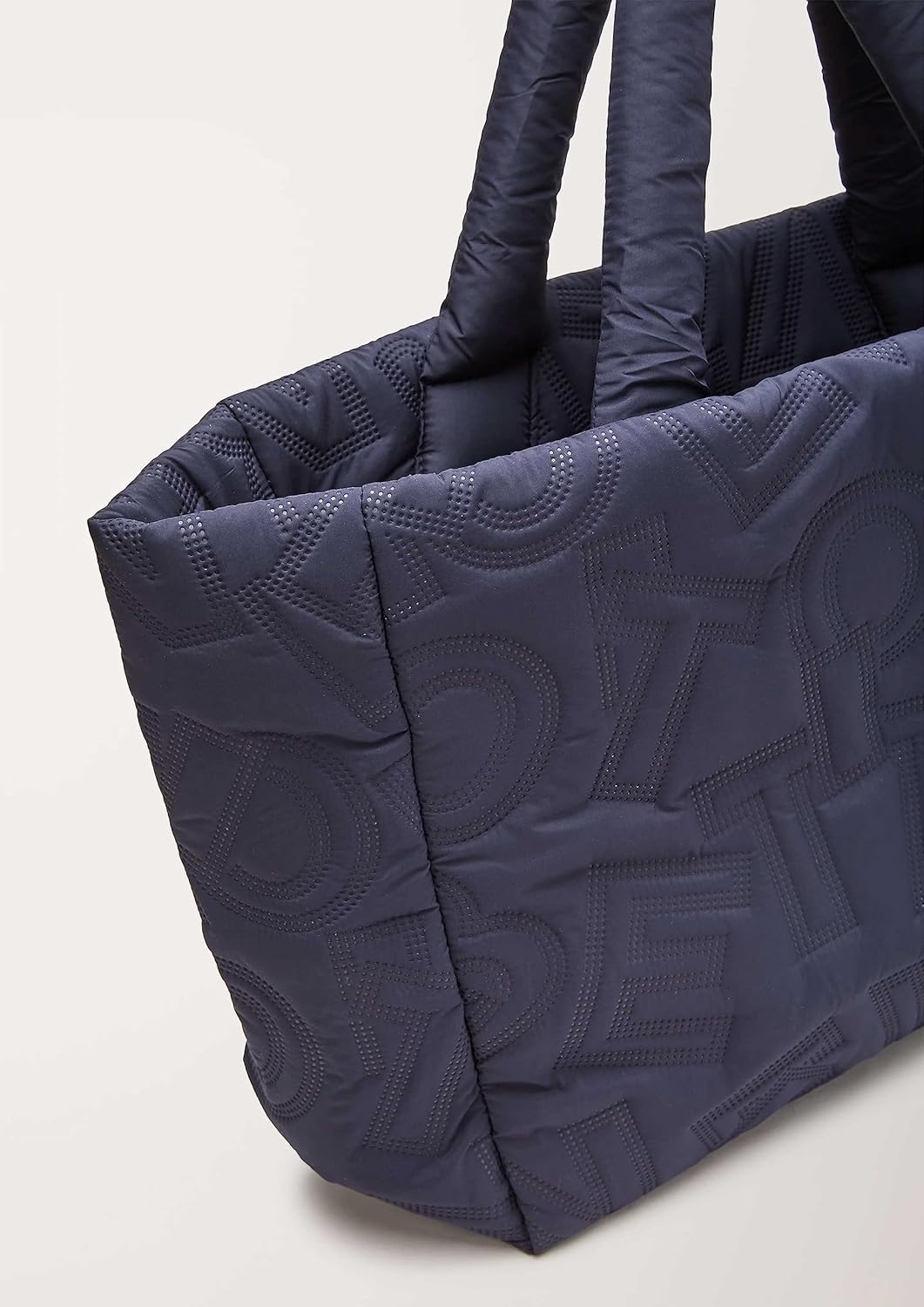 s.Oliver Damen 201.10.202.25.300.2109733 Tasche Shopper EXTRA LAR Dark Blue, Dark Blue