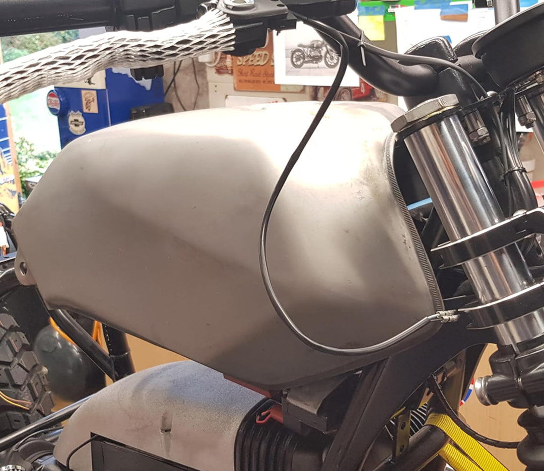 Motorrad Kraftstofftank für Retro Individuell Projekt Cafe Racer Strasse Fahrrad Streetfighter