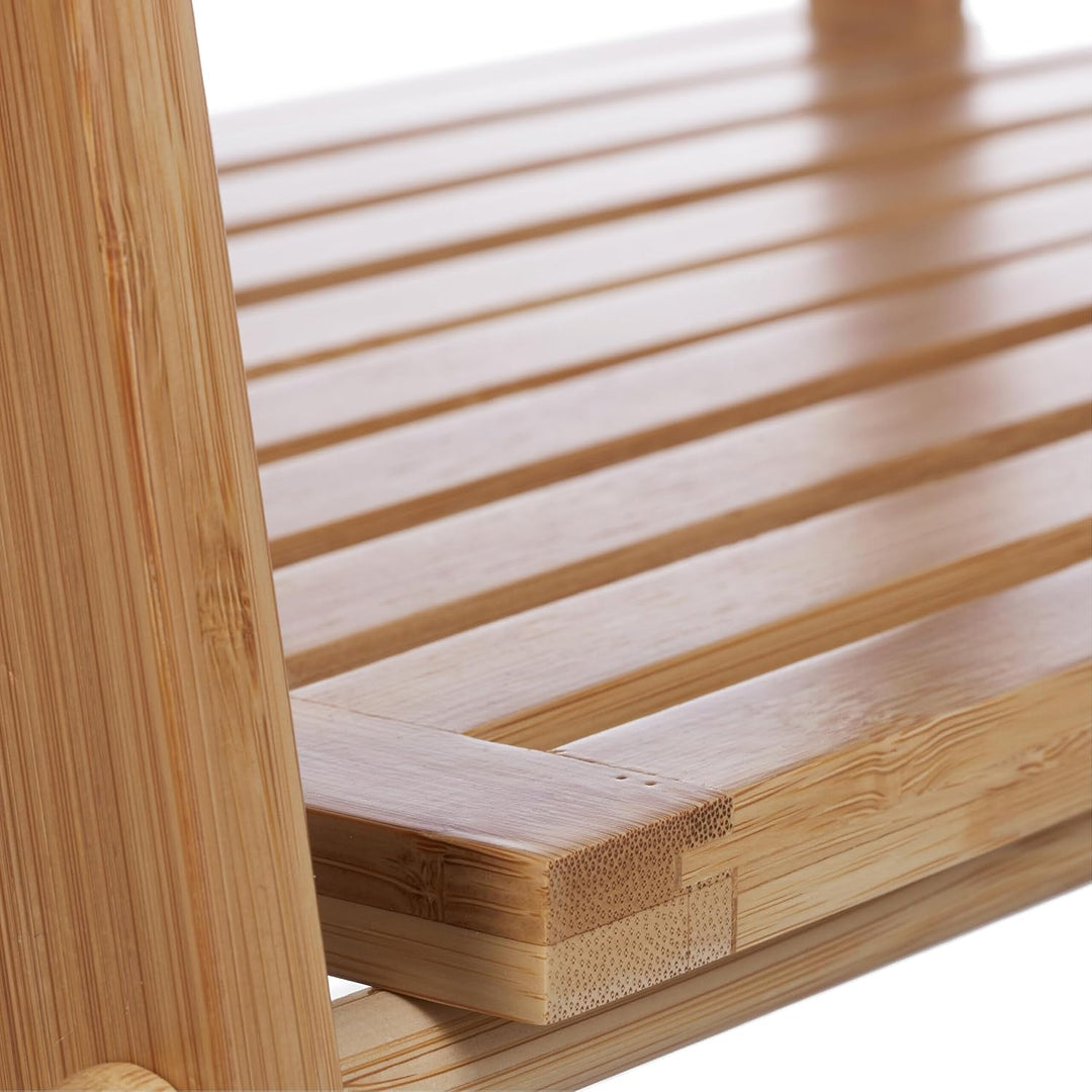 Relaxdays Handtuchleiter Bambus, 3 Stangen, 2 Ablagen, HBT: 134 x 53 x 31,5 cm, klappbar, Standhandt