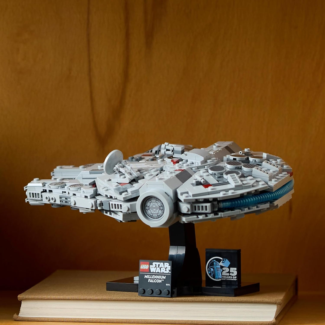LEGO Star Wars Millennium Falcon, 25. Jahrestag Set für Erwachsene, baubares Sternenschiff, Sammlers