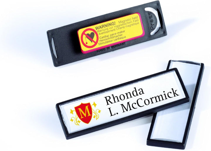 Durable Namensschild Clip-Card (mit Magnet, 17 x 67 mm) Packung à 25 Stück, schwarz, 813201, Magnet