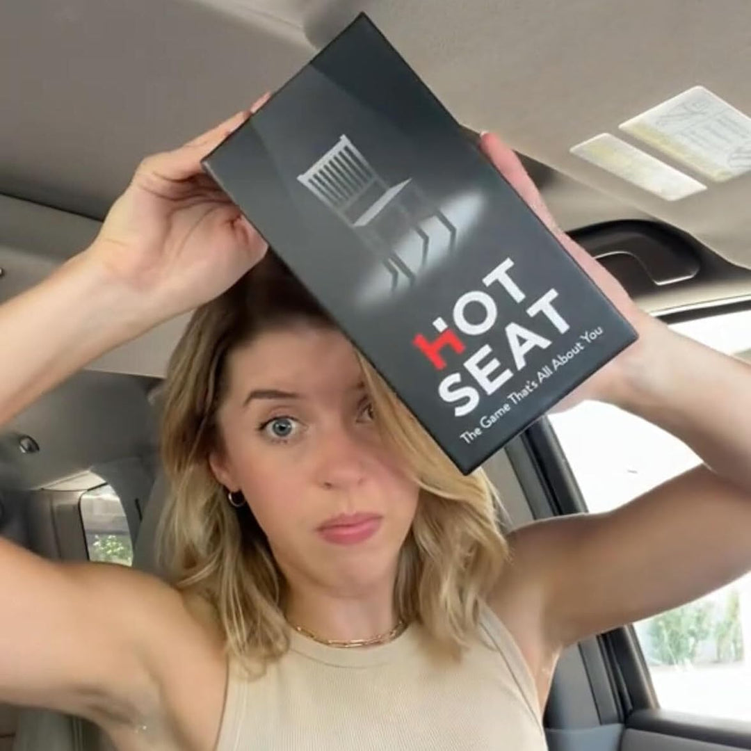 Hot Seat - The Adult Party Game About Your Friends [English Version]