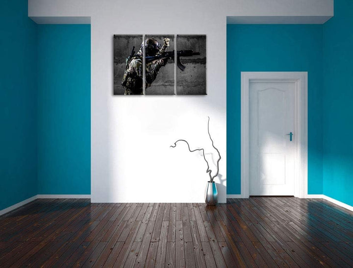 Pixxprint Soldat mit Uniform im Einsatz als Leinwandbild | Grösse: 3 Teilig (120x80) | Wandbild| Kun
