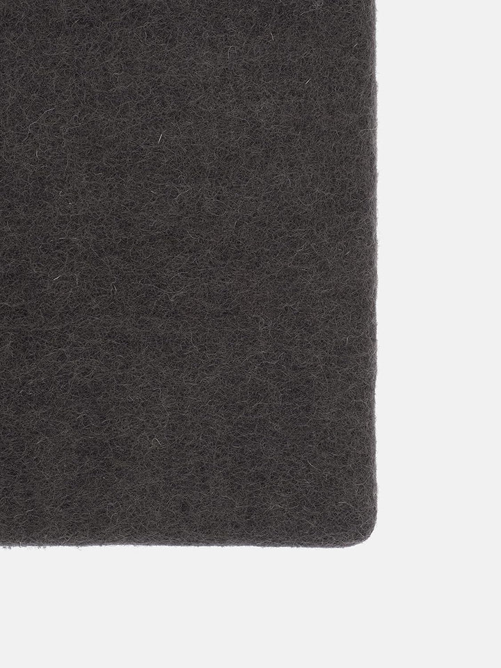 myfelt Flache Filz Sitzauflage, Filz Stuhlauflage - Kuno - quadratisch, 36x36 cm, Anthrazit, Anthraz