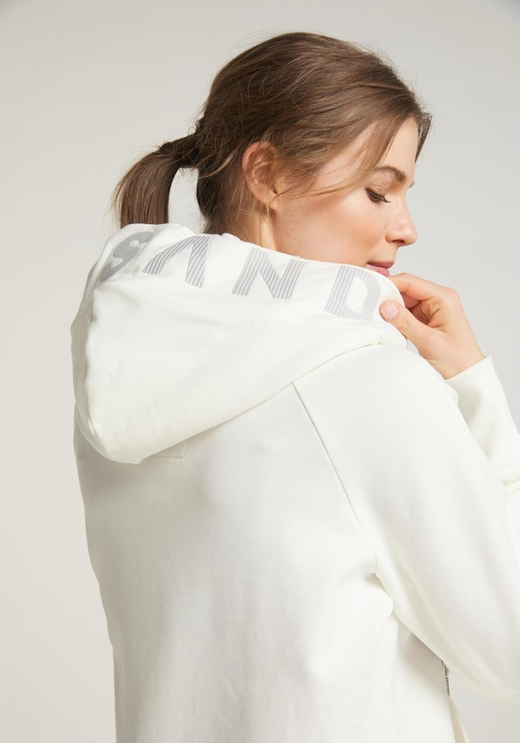 Elbsand Kelda Damen Sweatjacke mit Kapuze, Zip-Jacke, Reissverschluss XS Cloud White, XS Cloud White