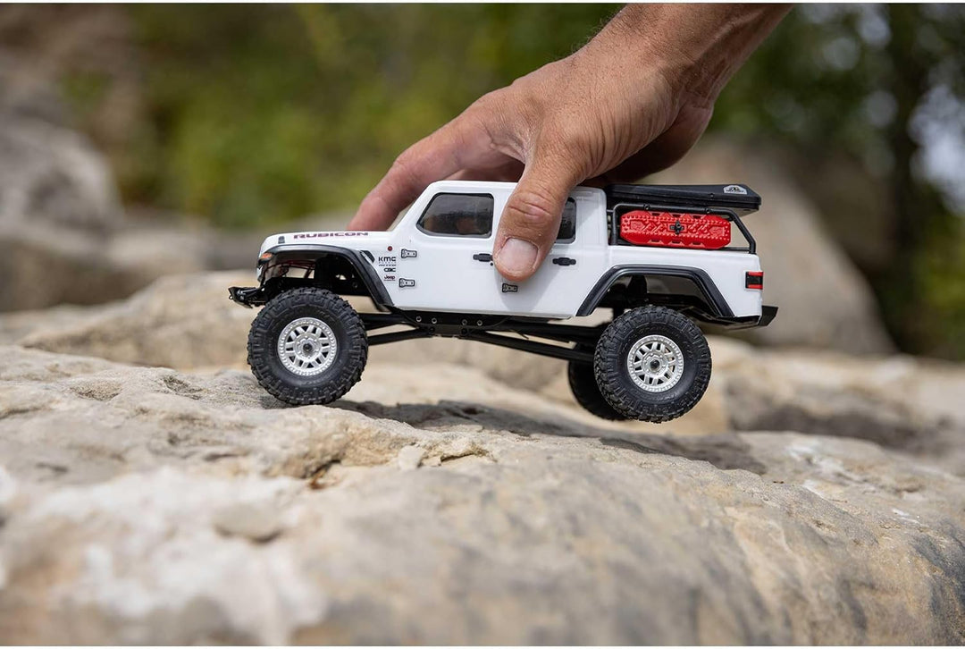 Axial 1/24 SCX24 Jeep JT Gladiator 4X4 RTR Brushed Rock Crawler (Battery & Charger Included), White