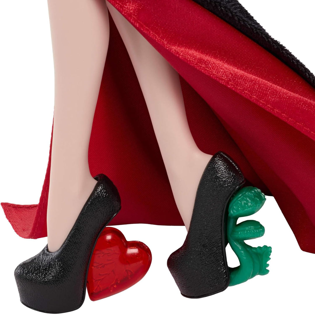 Monster High x Wednesday Puppe, Morticia Addams Sammelfigur im schwarz-purpurrotem Samtkleid mit Sch