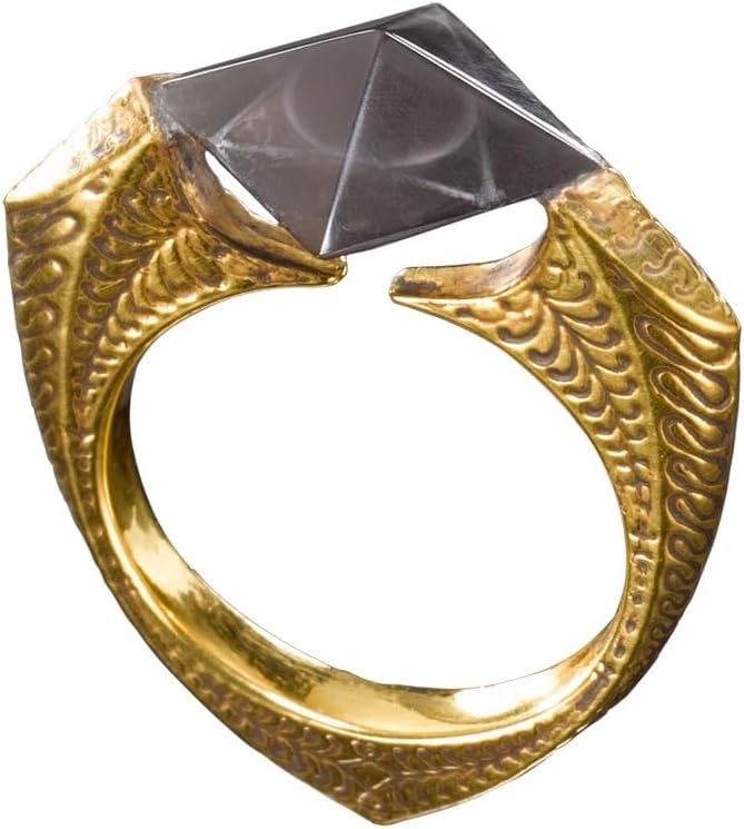 The Noble Collection  Das Horcrux Ring Display