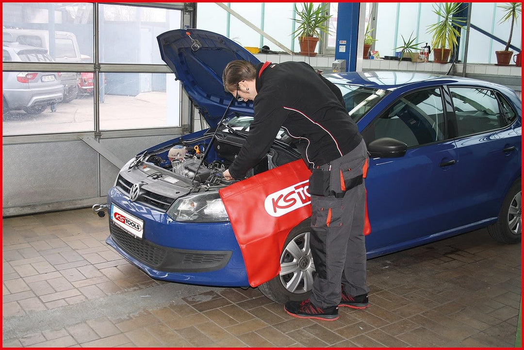 KS Tools 500.8051 Universal-Kotflügelschoner mit eingenähten Magneten, 1000x640mm