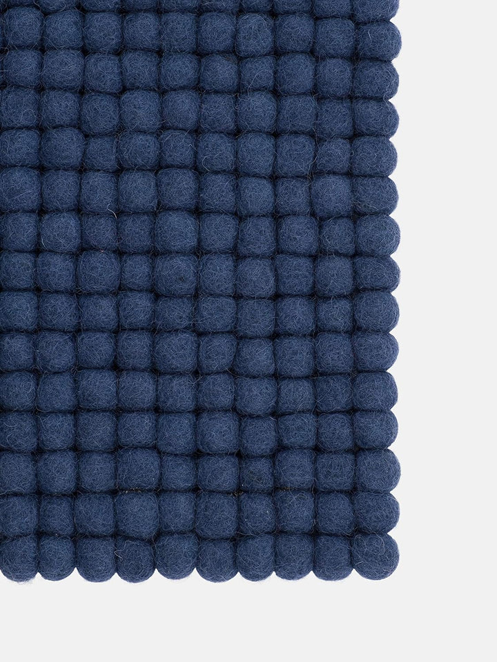 myfelt Filzkugel-Sitzauflage Stuhlauflage - Alva - quadratisch, 36x36 cm, Dunkelblau, Dunkelblau