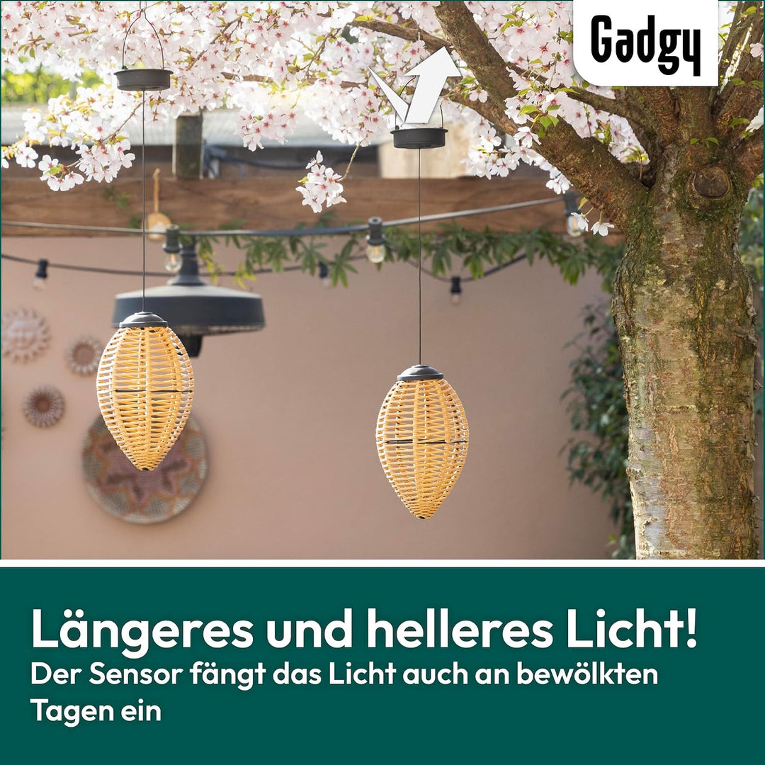 Gadgy Rattan Solarleuchten für Aussen – 2er Set LED Hängelaternen aus Rattan – Dekorative Gartenbele