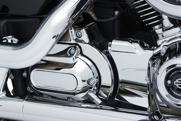 Kuryakyn 6456 Präzisions-Getriebeabdeckung für Milwaukee-Eight Powerplants: 2018-19 Harley-Davidson
