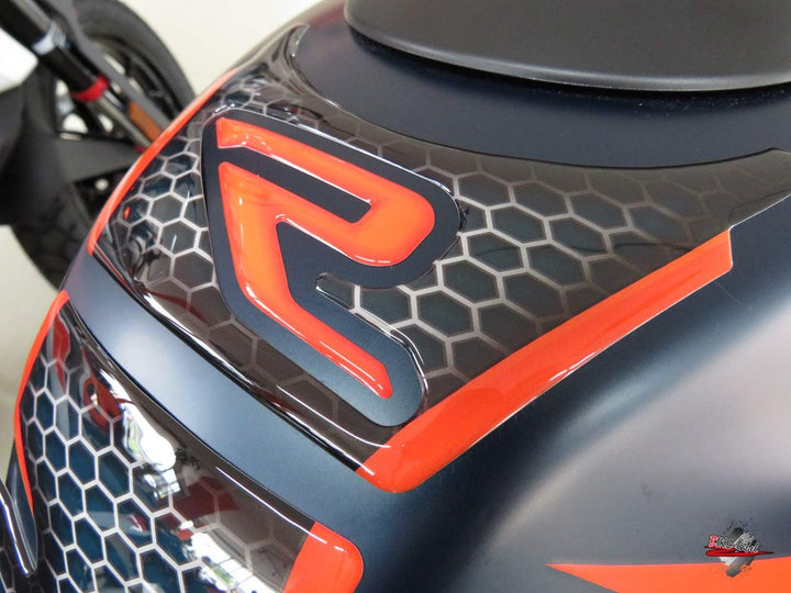 BIKE-label Tankpad Set kompatibel für KTM 1290 Super Duke R ab BJ 2020-850001