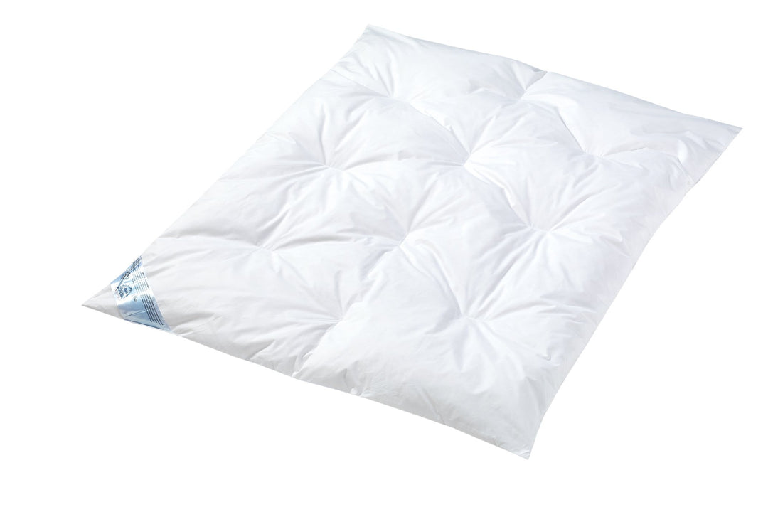 Zöllner 4810130000 – Kindersteppbett-Set Zöllner Feder/Daune, Gr. 100x135 cm, Füllung 750 g