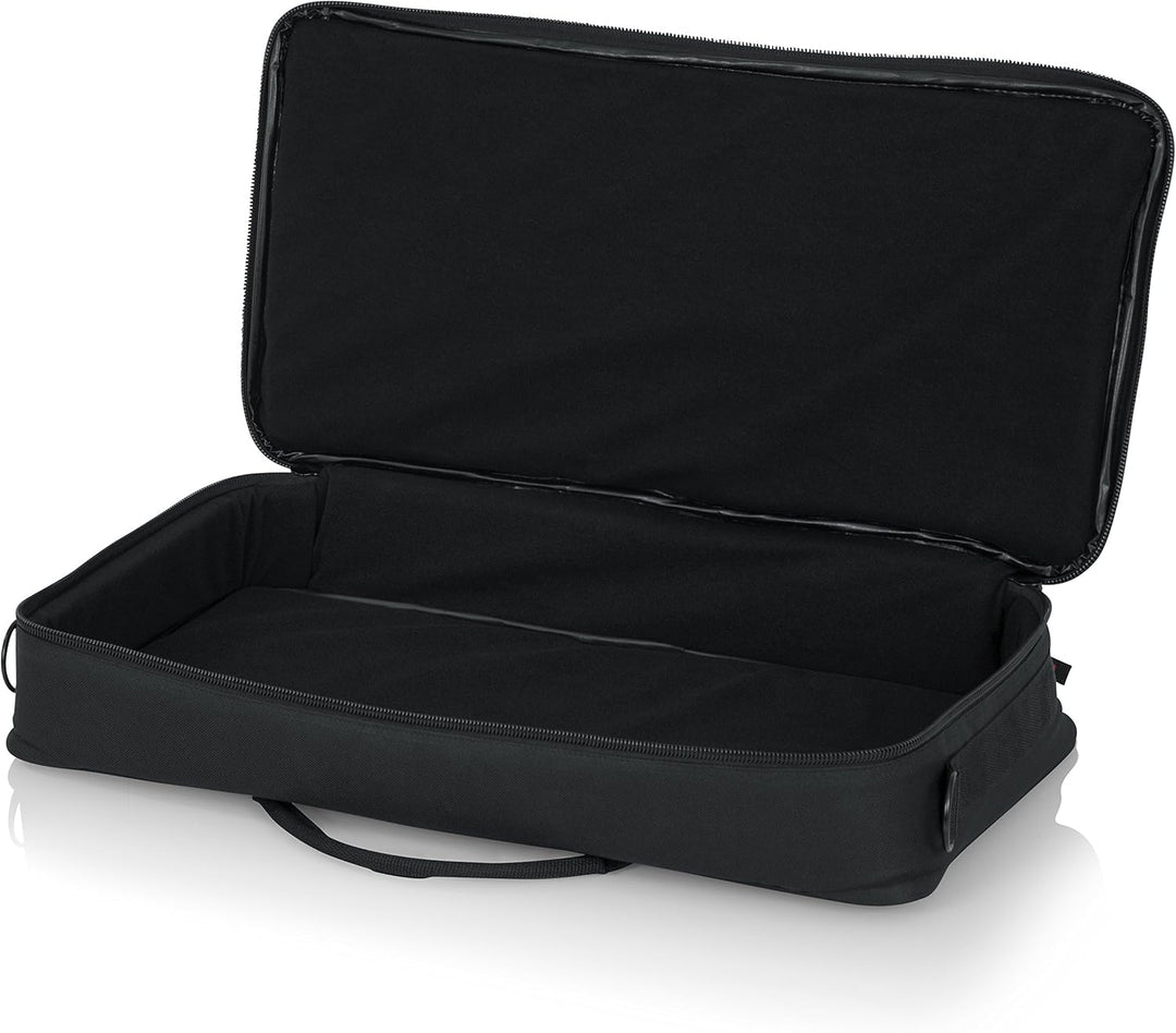 Gator Cases Gigbag für DJ-Controller, kleine Keyboards, Gitarren Pedalboards und anderes Equipment,
