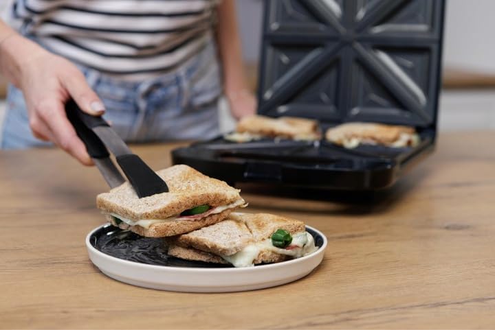 Elektrischer Sandwichtoaster XXL für 4 Sandwiches, 1400 W, Schwarz