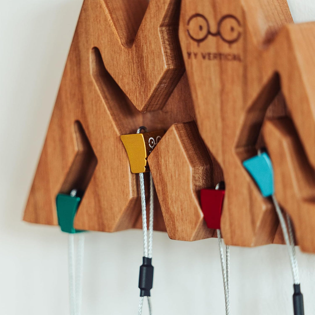 Yy Vertical Mountain Key Holder One Size